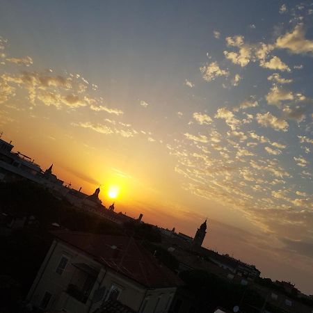 B&B Rooftop51 Rimini Exterior foto